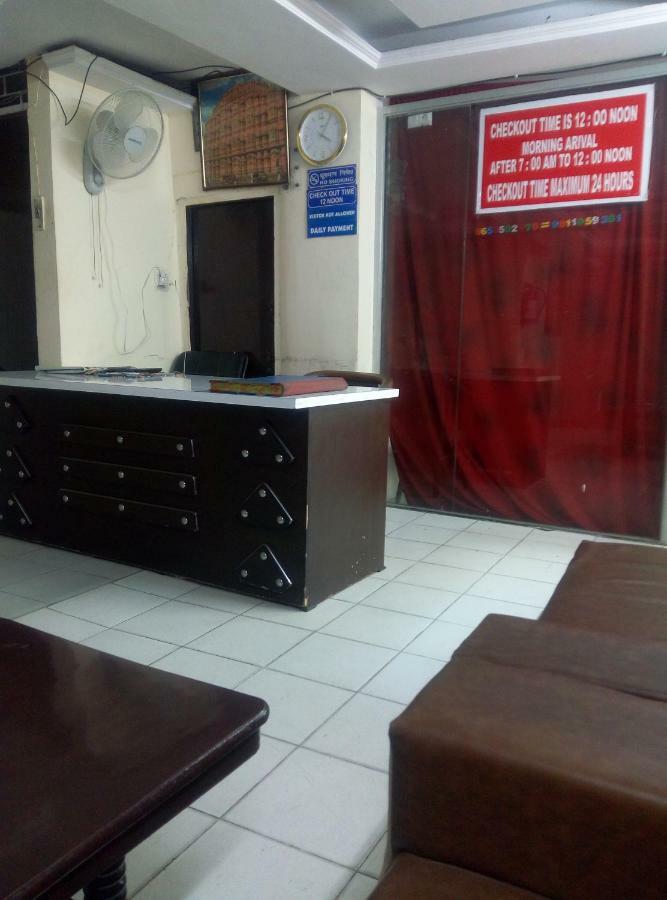 Hotel S P Új-Delhi Kültér fotó